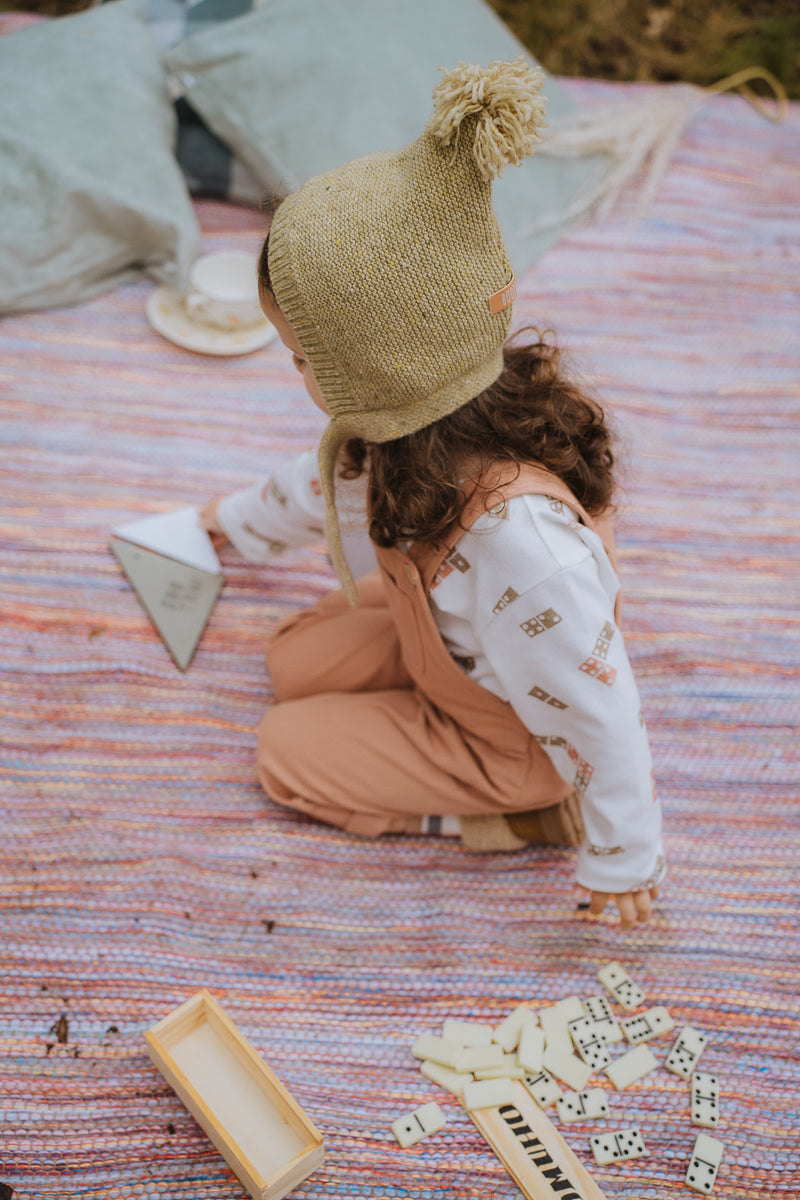 GORRO BEIGE